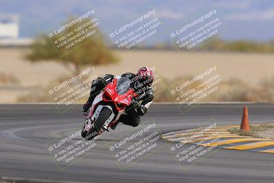 media/Dec-17-2022-SoCal Trackdays (Sat) [[224abd9271]]/Turn 15 (155pm)/